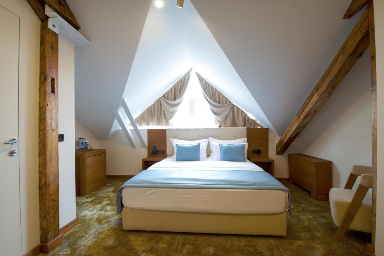 Hotel City Savoy Belgrado Esterno foto